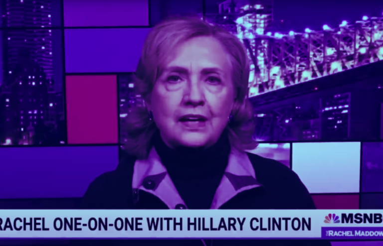 Hillary Clinton Ropar På Regleringar Igen