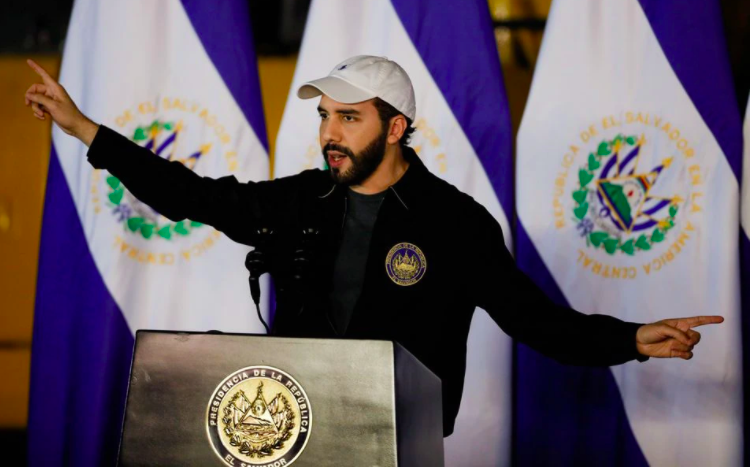 El Salvador Fortsätter Köpa Bitcoin