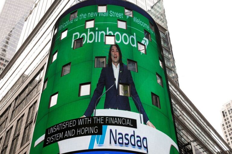 Robinhood Avskedar Mer Personal - Avskedar Ytterligare 23%