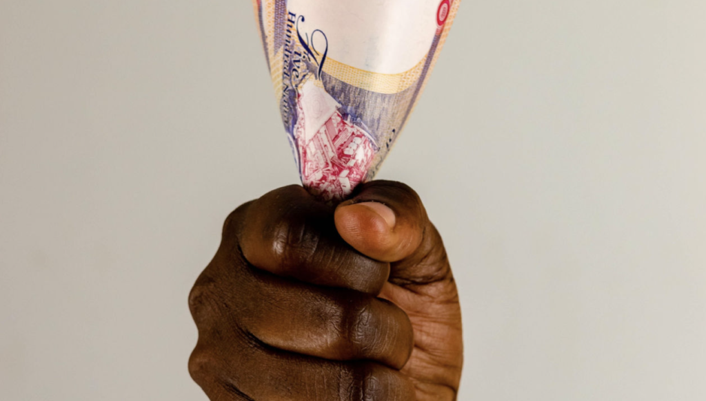 Nigerias Centralbank Höjer Uttagsnivåerna - Fightas Mot Krypto