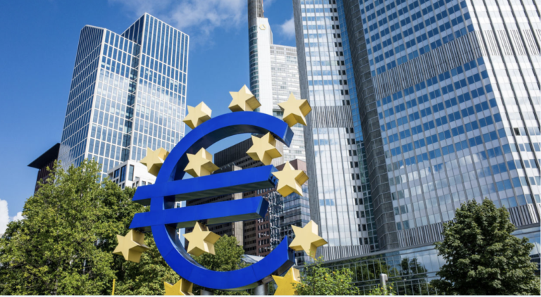 ECB Höjde Räntan 0,5% Och Lovar Stöd Till Krisande Banker