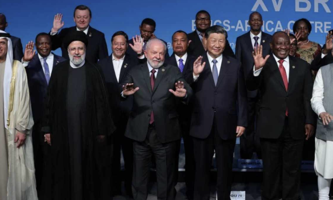 BRICS Blir 11 Länder Där Iran & Saudiarabien Är Med…