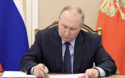 Putin Lagstiftar För Internationella Kryptobetalningar & Legaliserar Mining
